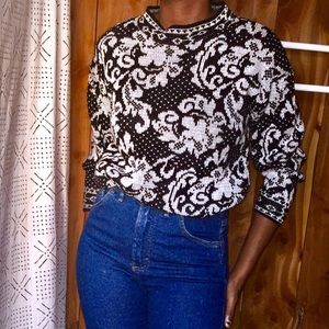 ☃️ Vintage 80s Warm Floral Statement Sweater ☃️